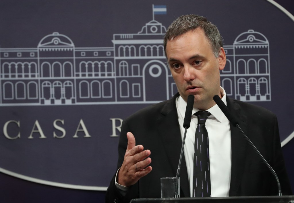 El Principal Jefe de Gabinete de Argentina Envuelto en un Escándalo de Corrupción&nbsp;Explosivo