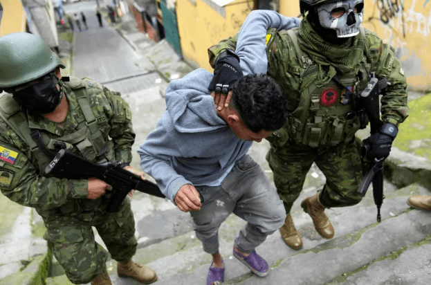 Disuasión o Expansión: La Guerra Antidrogas y la Militarización Silenciosa del Campo&nbsp;Ecuatoriano