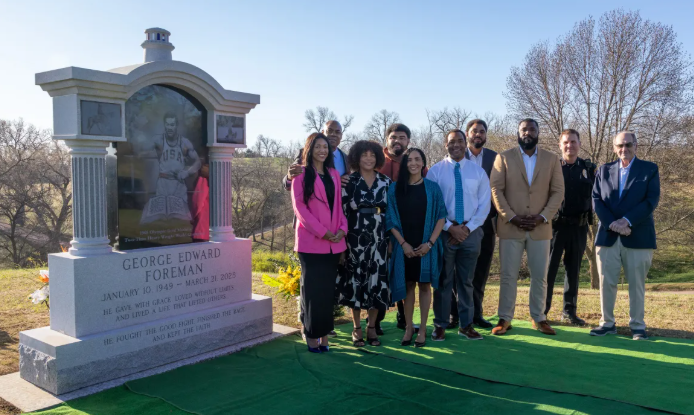 Why George Foreman Chose Iowa: The Quiet Reason Behind a Champion’s Final Resting&nbsp;Place