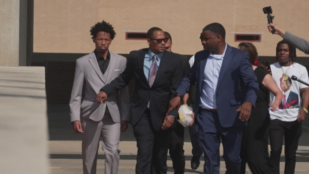 Why Karmelo Anthony Could Legally Be Found Innocent Under Texas Self-Defense&nbsp;Law