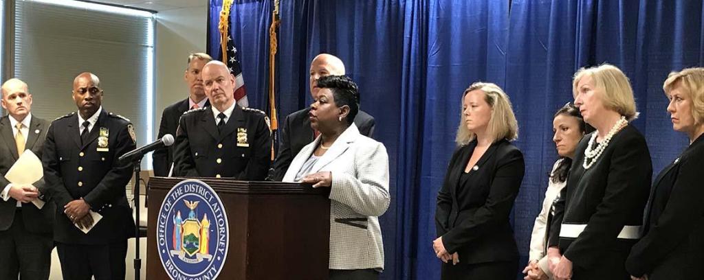 NYC DAs Accused of Downgrading Charges for&nbsp;Immigrants